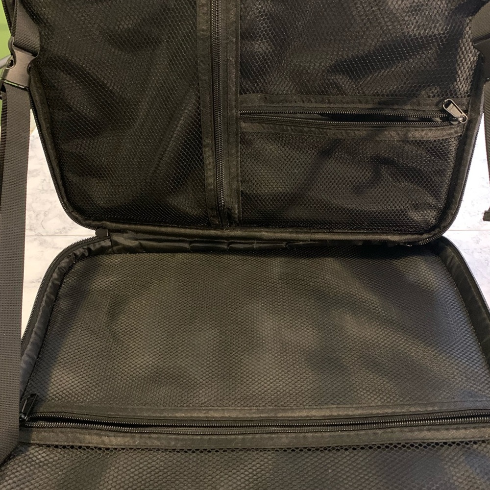 Relavel Makeup Storage Case - Picture 6 of 14
